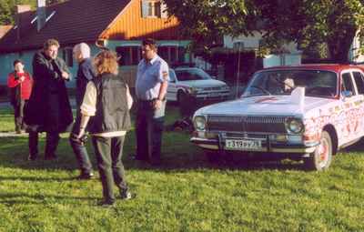 image048.jpg (15913 Byte)