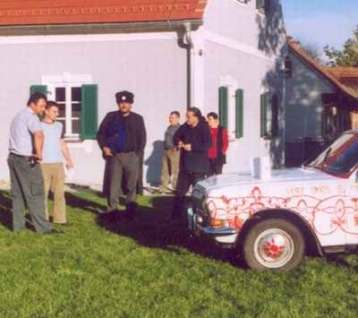 image049.jpg (16541 Byte)